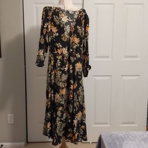 Long sleeve floral maxi dress